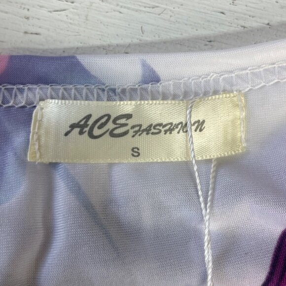 Ace Fashion Butterfly Print Short Sleeve Shirt Top Womens Small Gray Pink New - Picture 7 of 9